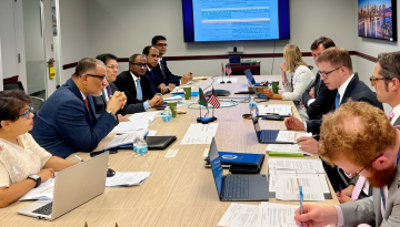 শুল্ক কমাতে মার্কিন সবুজ সংকেত পেয়েছে বাংলাদেশ