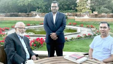 লন্ডনে তারেক রহমানের সঙ্গে বৈঠক করেছেন: ড. মোশাররফ