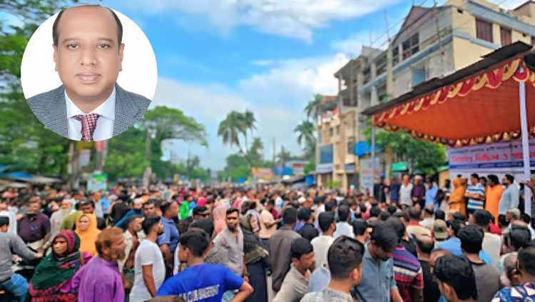 বাগেরহাটে আসন কমানোর খসড়া বাতিলের দাবিতে লাগাতার বিক্ষোভ