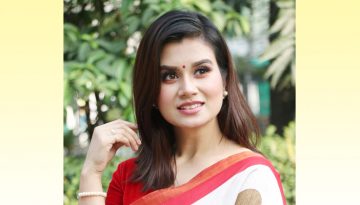 আজ রাতে দুটি ভিন্ন চ্যানেলে সরাসরি অনুষ্ঠানে রুহাণী লাবণ্য