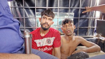 কুবি শিক্ষার্থীকে ছিনতাই ও হত্যাচেষ্টায় চলন্ত বাস থেকে ফেলে দেন, আটক ২