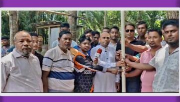 রাজশাহীর দুর্গাপুরে বিশুদ্ধ পানির ব্যবস্থা করলেন রেজাউল করিম