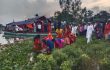 টাঙ্গাইলে বেহুলা-লক্ষিন্দরের কাহিনী অবলম্বনে যমুনায় দিনব্যাপী শাওনে ডালা অনুষ্ঠিত