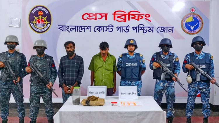 মোংলায় ইয়াবা-গাঁজাসহ দুই মাদক ব্যবসায়ী আটক