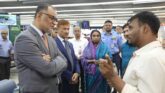 এয়ার টিকিটে প্রতারণা রোধে হঠাৎ বিমানবন্দরে উপদেষ্টা