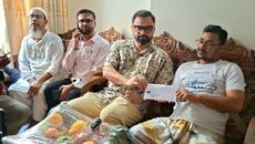 শহীদ শাহরিয়ার হাসান আলভীর অসুস্থ পিতার পাশে আমিনুল হক