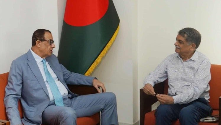 বাংলাদেশ-ফিলিস্তিন শিক্ষা সহযোগিতা জোরদার: শিক্ষা উপদেষ্টার সাথে রাষ্ট্রদূতের সাক্ষাৎ