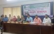 আল-আরাফাহ ইসলামী ব্যাংকের নিরাপত্তাকর্মীদের হামলার প্রতিবাদে চাকরিচ্যুত কর্মকর্তাদের সংবাদ সম্মেলন