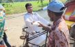 খালেদা জিয়ার সুস্থতা কামনায় জাবি ছাত্রদলের খাবার বিতরণ