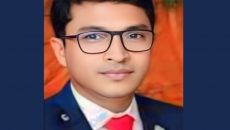 স্বপরিবারে ওমরাহ পালনে সৌদি আরব গেলেন সাত্তার পাটোয়ারী