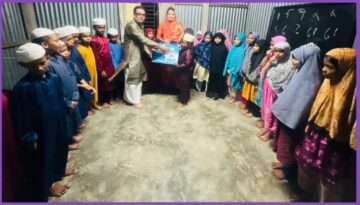 চাঁদপুরে মাদ্রাসার শিক্ষার্থীদের জন্য ফিল্টার বিতরণ করলেন বিজয়ী