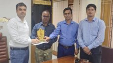 কৃষি উন্নয়নে অবদানের জন্য মাই টিভি প্রতিনিধি লিয়াকতকে সম্মাননা