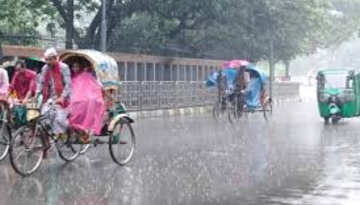 রাজধানীতে সাতসকালে মুষলধারে বৃষ্টি ভোগান্তিতে নগরবাসী