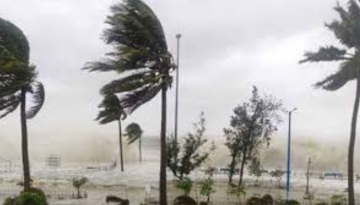 সাত অঞ্চলে ৬০ কিমি বেগে ঝড়-বৃষ্টির পূর্বাভাস