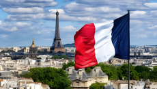 ফ্রান্সে অভিবাসী আইন বাতিল, স্বস্তিতে বাংলাদেশিরা