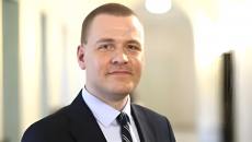 ফিনল্যান্ডের সংসদ ভবনে তরুণ এমপির আত্মহত্যা