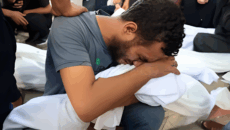 গাজায় গত একদিনে ইসরাইলি বর্বর হামলায় নিহত ৭৭