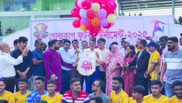 জামালপুরে জেলা প্রশাসক গোল্ডকাপ ফুটবল টুনামেন্ট শুভ উদ্বোধন