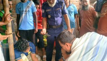 রাজশাহীতে ঋণগ্রস্ত কৃষকের আত্মহত্যা