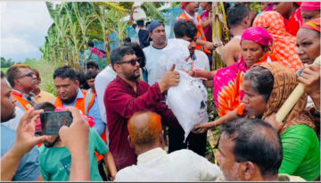 দৌলতপুরে ২ হাজার পানিবন্দি পরিবারকে যুবদলের ত্রাণ সহায়তা