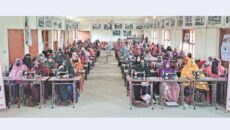 পাবনায় ১০০ নারীর হাতে সেলাই মেশিন তুলে দিলো বসুন্ধরা শুভসংঘ