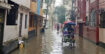 মিরপুরে দুই ঘণ্টার বৃষ্টিতে জলাবদ্ধতা, চরম ভোগান্তিতে এলাকাবাসী