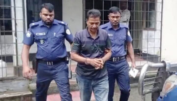 বরগুনায় প্রতারণার অভিযোগে গ্রেপ্তার হারুন মুন্সি