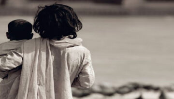 এতিম শিশুদের প্রতি মহানবির (সা.) সীমাহীন মমতা