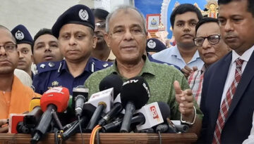 উৎসবমুখর পরিবেশে পূজা অনুষ্ঠিত হবে : স্বরাষ্ট্র উপদেষ্টা