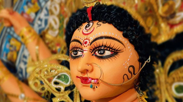 শুভ মহালয়ার মধ্য দিয়ে শারদীয় দুর্গোৎসবের আনুষ্ঠানিকতা শুরু