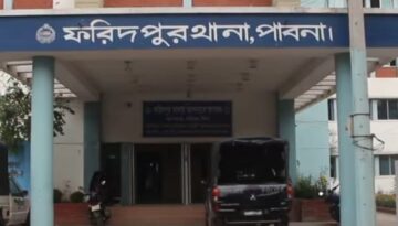 পাবনার ফরিদপুরে ট্রাক-মোটরসাইকেল সংঘর্ষে প্রাণ গেল একই পরিবারের তিনজনের