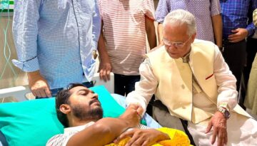 ভিপি নুরকে দেখতে ঢাকা মেডিক্যালে বিএনপি নেতা আলতাফ হোসেন চৌধুরী