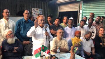 নারায়ণগন্জের সোনারগাঁ পৌরসভায় ধানের শিষের মনোনয়ন প্রার্থী গিয়াস উদ্দিনের উঠান বৈঠক