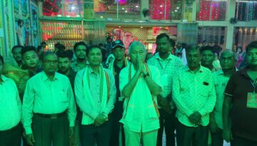 শান্তি-সম্প্রীতির বার্তা নিয়ে রাঙ্গামাটির পূজা মণ্ডপে উপদেষ্টা সুপ্রদীপ চাকমা