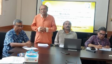 জলবায়ু ঝুঁকি মোকাবেলায় নীতি ও আইনী কাঠামো সংস্কারের দাবি নাগরিক সমাজ