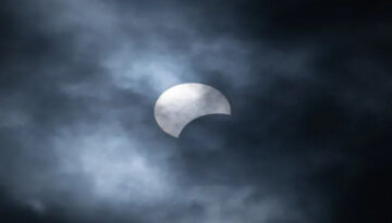 সূর্য ও চন্দ্রগ্রহণ নিয়ে ইসলামের দৃষ্টিভঙ্গি