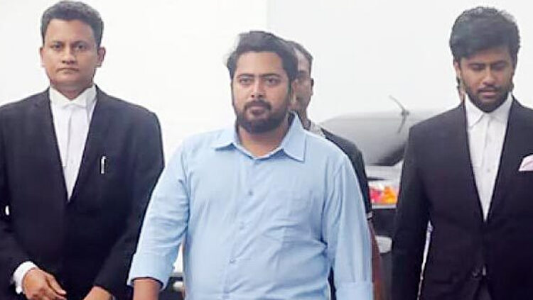 মার্চ টু ঢাকা’ কর্মসূচি একদিন এগিয়ে আনার কারণ জানালেন নাহিদ ইসলাম