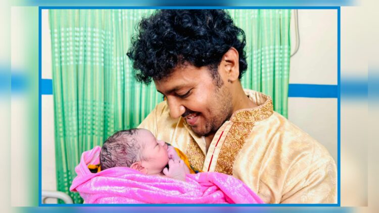 অভিনেতা সাব্বির আহমেদের পরিবারে নতুন খুশির খবর: দ্বিতীয়বার বাবা হলেন তিনি
