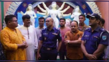 গভীর রাতে পূজা মণ্ডপ পরিদর্শনে নারায়ণগঞ্জের পুলিশ সুপার মোহাম্মদ জসীম উদ্দিন