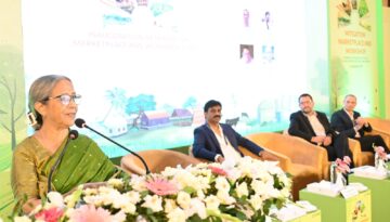 গ্রিনহাউস গ্যাস নির্গমন হ্রাসে কার্যকর পদক্ষেপ প্রয়োজন : মৎস্য ও প্রাণিসম্পদ উপদেষ্টা