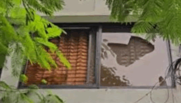 টাঙ্গাইলে বঙ্গবীর কাদের সিদ্দিকীর বাসায় হামলা-ভাঙচুর