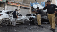 পাকিস্তানে রাজনৈতিক সমাবেশে আত্মঘাতী বিস্ফোরণে নিহত ১৩