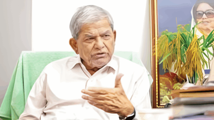 তফসিলের আগেই দুই উপদেষ্টার পদত্যাগ চান মির্জা ফখরুল