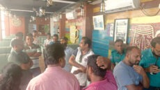 বরিশালে সাংবাদিকদের হাতে দুই ভুয়া সাংবাদিক আটক