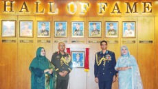 বিএমএ ‘হল অব ফেইম’-এ অন্তর্ভুক্ত হলেন নৌবাহিনী ও বিমান বাহিনী প্রধান