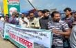 বাউফলে পাবলিক মাঠে মেলা বন্ধের দাবিতে এলাকাবাসীর মানববন্ধন