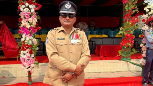 সুবিধা না পেয়ে বন্দর থানার ওসিকে নিয়ে মিথ্যাচার