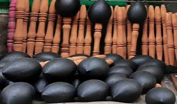 কালের আবর্তে হারিয়ে গেছে গ্রাম বাংলার ঐতিহ্যবাহী ‘হুক্কা’