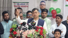 নির্বাচন দেরি হলে পতিত ফ্যাসিবাদ সুযোগ পাবে আলোচনা সভায় : সালাহউদ্দিন আহমদ