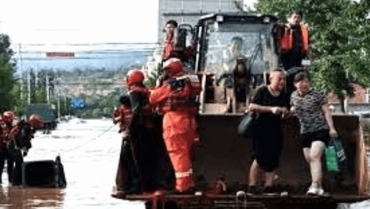 নিউ ইয়র্কে ভারী বৃষ্টিতে প্লাবন, ২ জনের মৃত্যু
